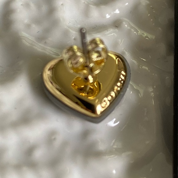 NWT! Beautiful Coach heart earrings with logo. Authentic Coach brand. - Picture 4 of 11